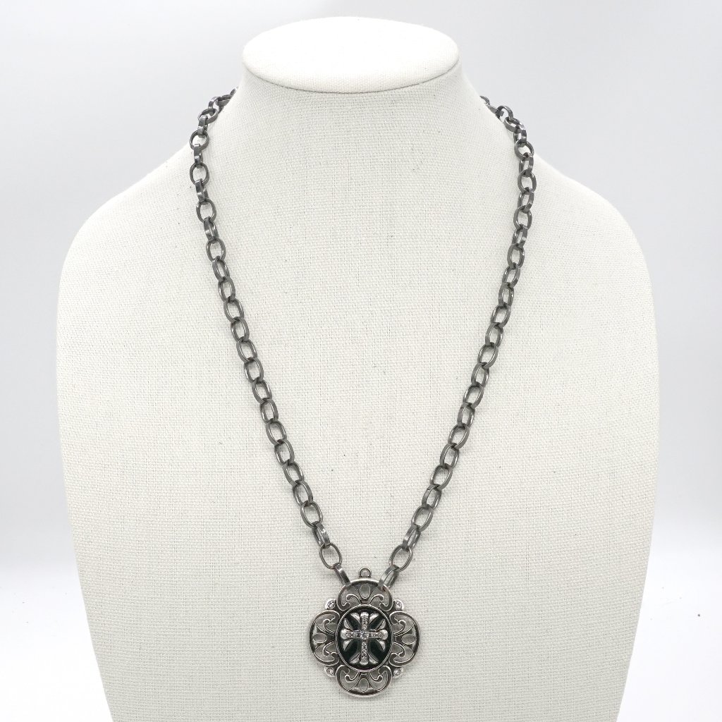 Goth Style Necklace With Silver Chain 15$